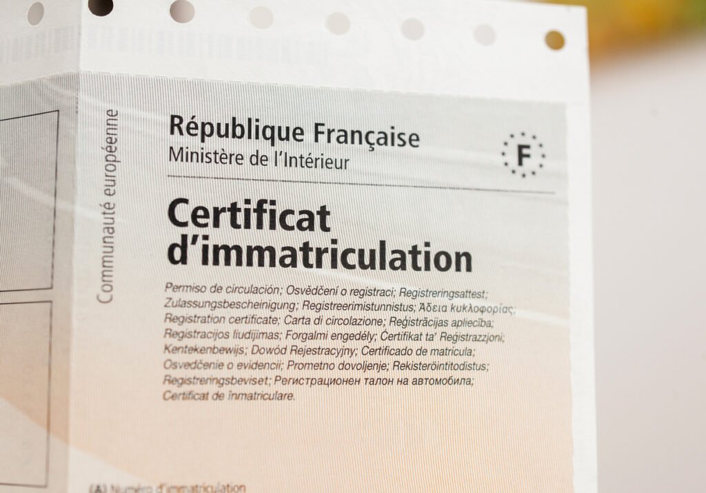 Carte grise qui devra être barrée correctement avec mention de cession pour destruction Carte grise qui devra être barrée correctement avec mention de cession pour destruction